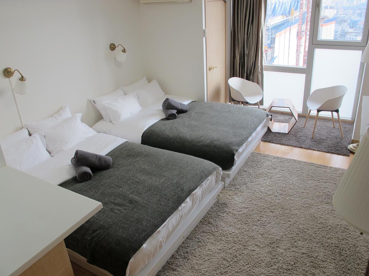 Hub Apartment *
