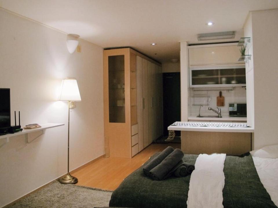 Hub Apartment *