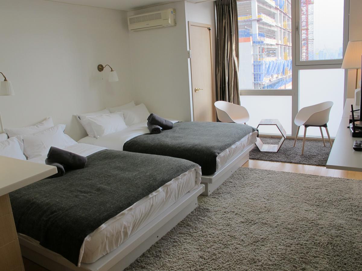Apartment Hub *